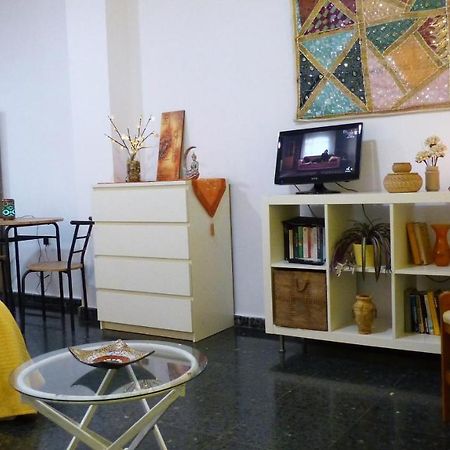 Estudio Con Encanto En La Carihuela Torremolinos Exterior photo